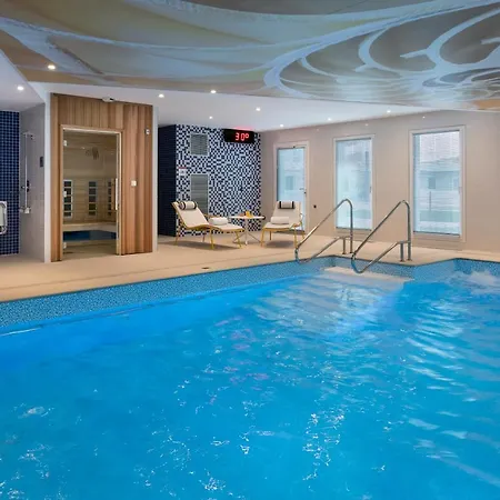 Appart hôtel Citadines Confluent 4*