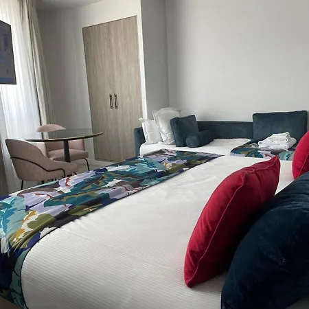 Citadines Confluent Aparthotel Nantes