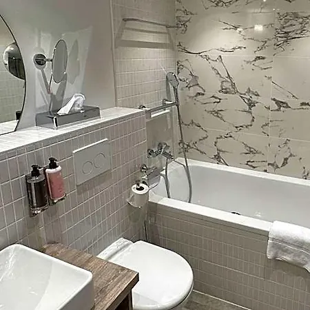 Appart hôtel Citadines Confluent 4*