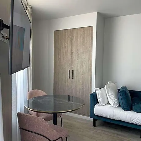 Appart hôtel Citadines Confluent Nantes
