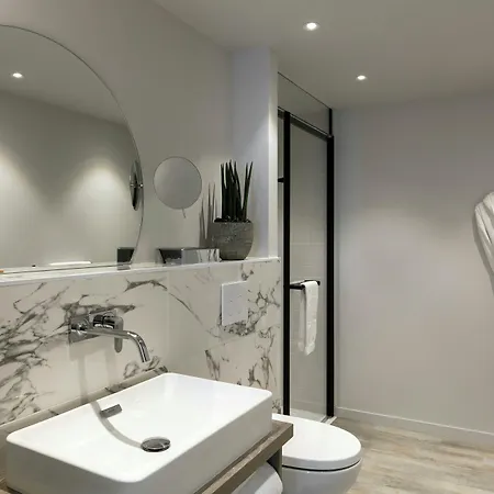 Citadines Confluent 4*