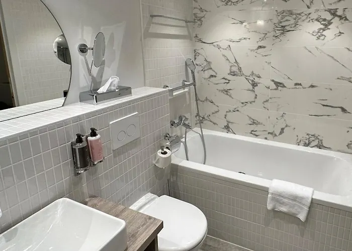 Apartahotel Citadines Confluent 4*