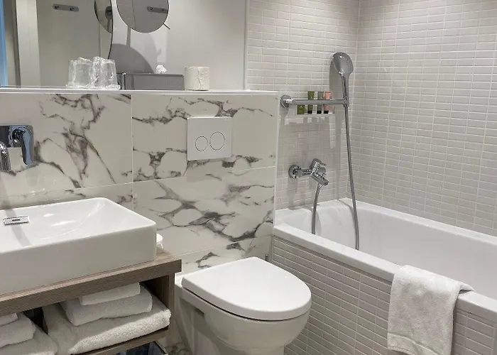 Citadines Confluent Apartahotel 4*