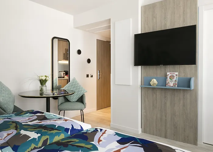 Citadines Confluent Aparthotel 4*