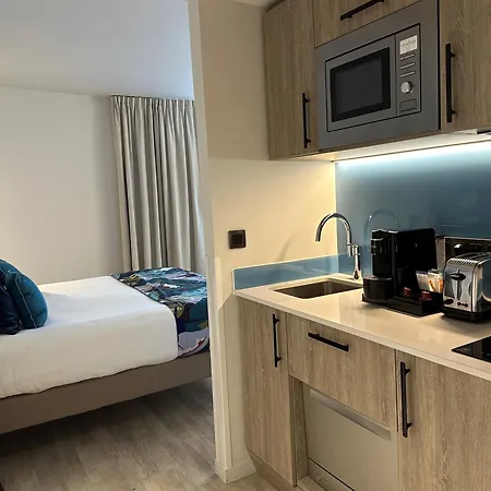 Citadines Confluent Apartahotel Nantes
